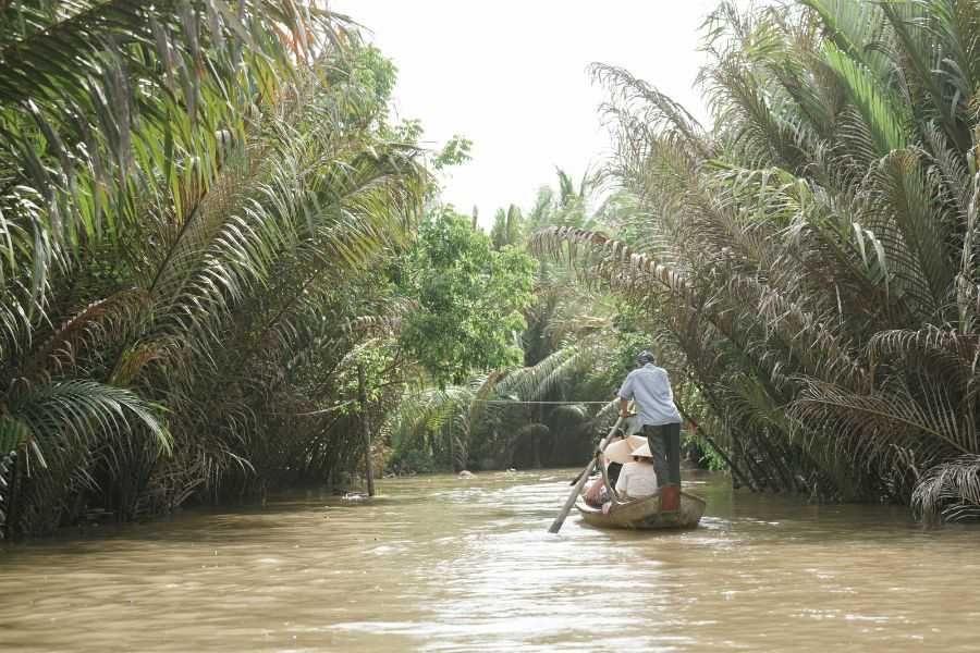 Rejs po wodach Mekongu