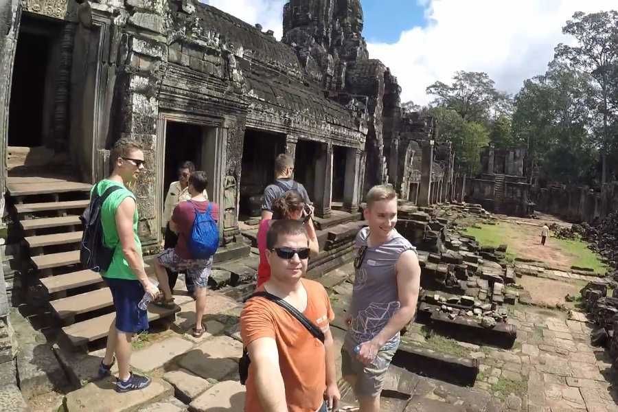 Nasza sympatyczna grupa wycieczkowa w Angkorze