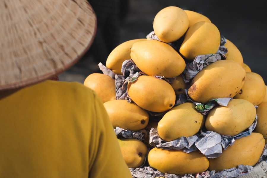 Sprzedawczyni mango z Sajgonu