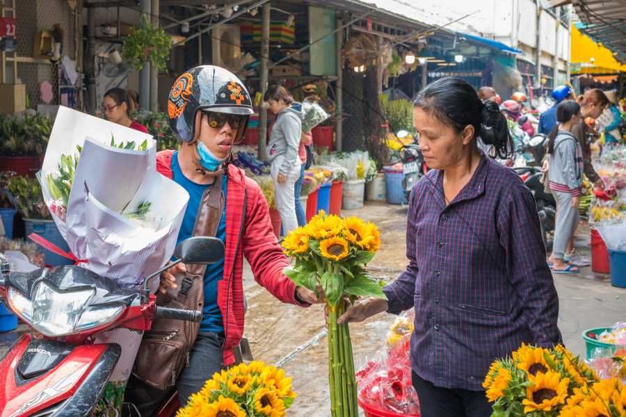 Ho Thi Ky - Flower Market w Sajgonie