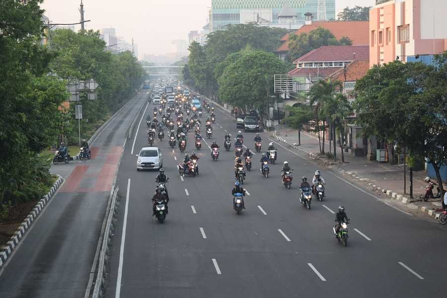 Zatłoczona ulica, Dżakarta
