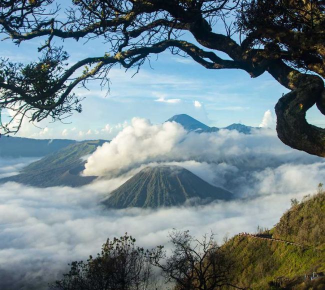 Bromo - jeden z indonezyjskich wulkanów