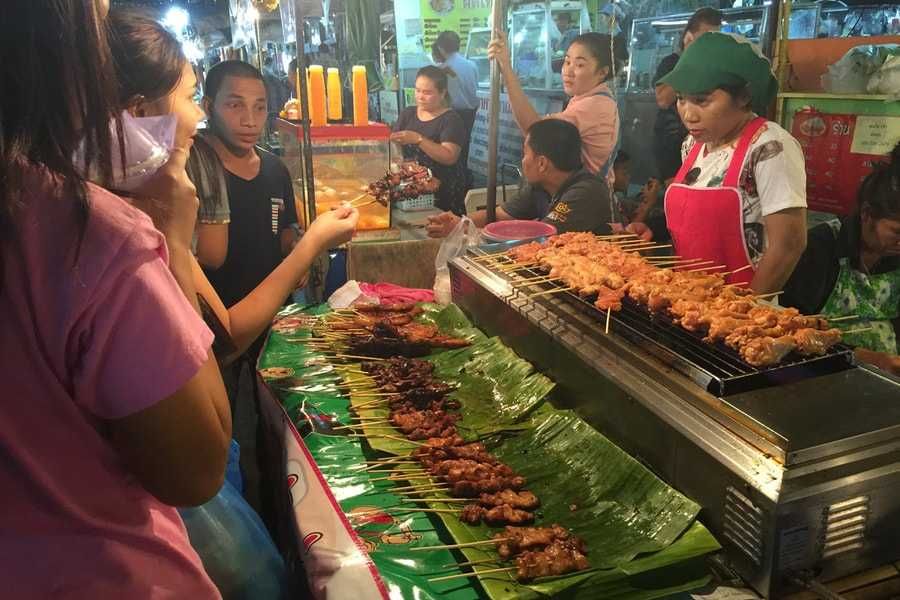 Szczur street food Bangkok Tajlandia