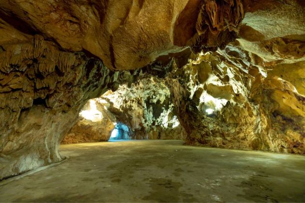 Jaskinie Mai Chau