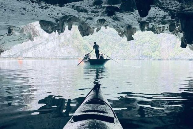 Zatoka Ha Long Bat Cave