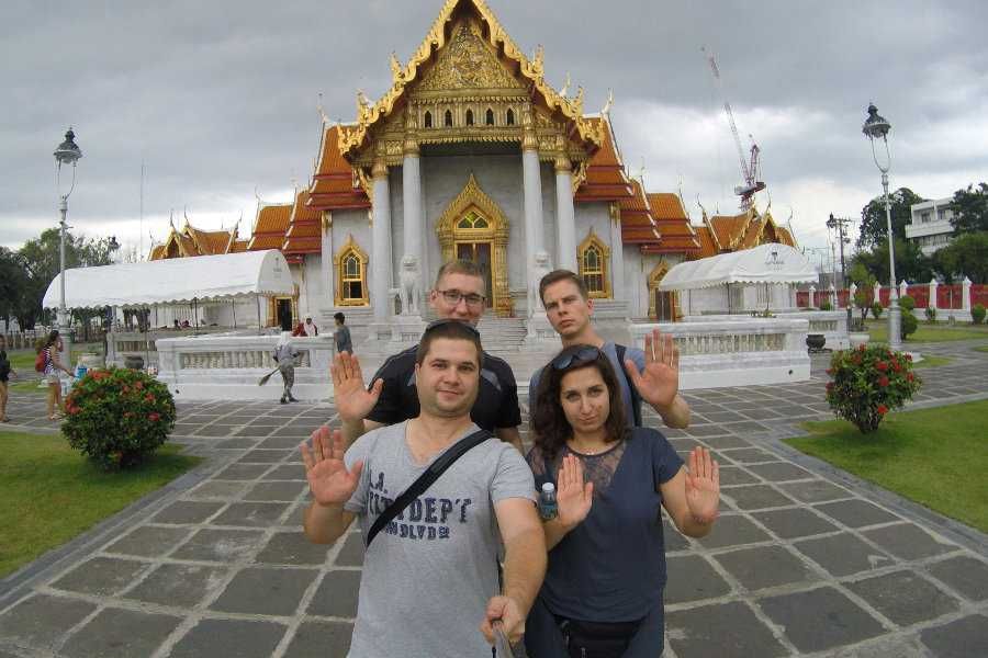 Nasza pozytywna ekipa "Przez Azję" w Bangkoku