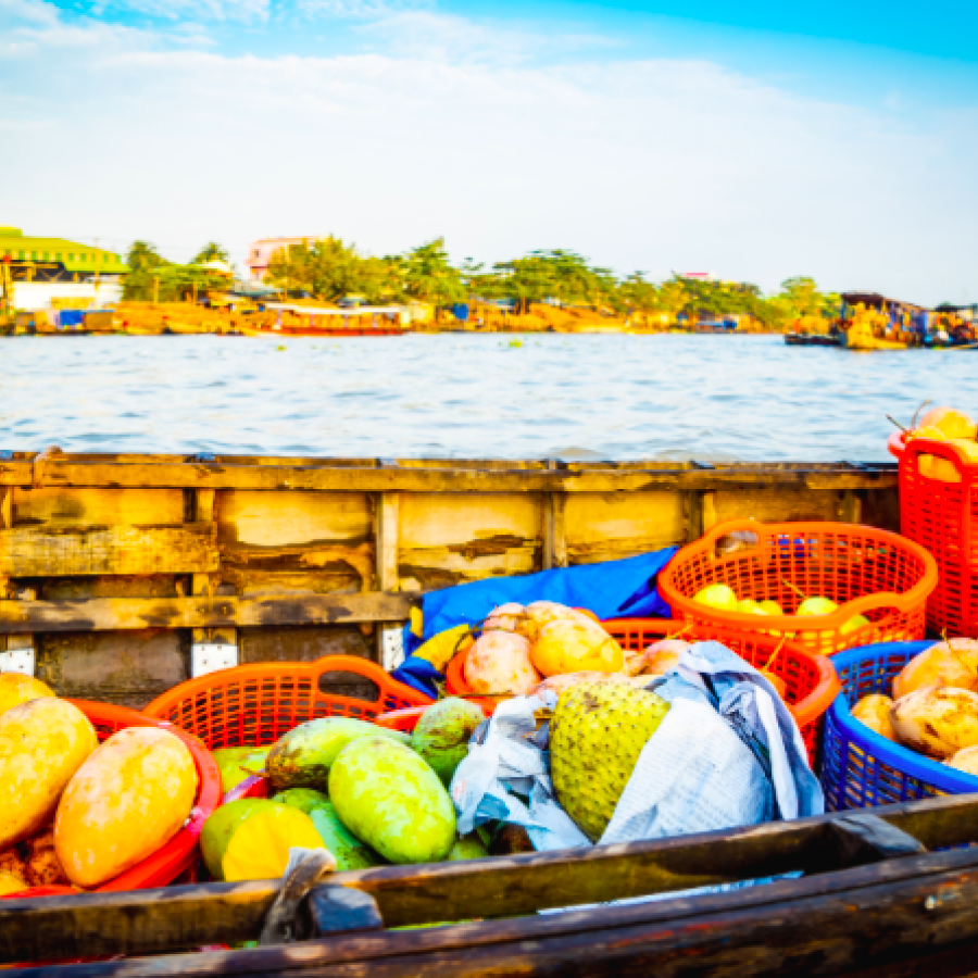 Delta Mekongu - targ na łodziach