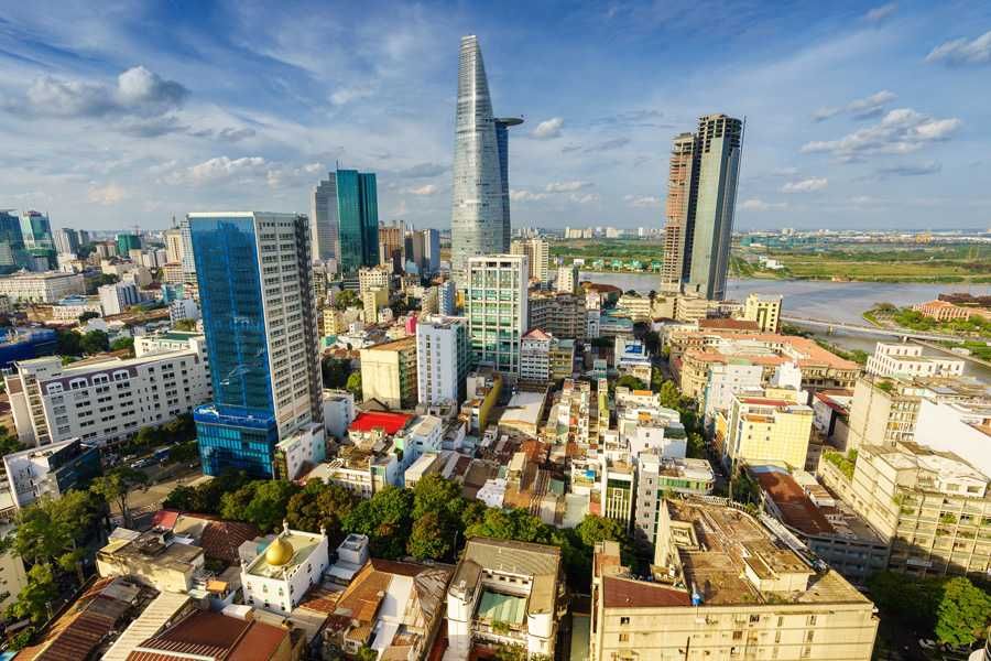 Ho Chi Minh City (dawny Sajgon) - największe miasto Wietnamu