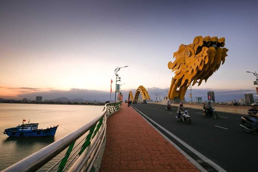 Most Smoka, Da Nang