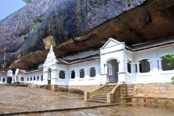 Kompleks sakralny w Dambulii na Sri Lance