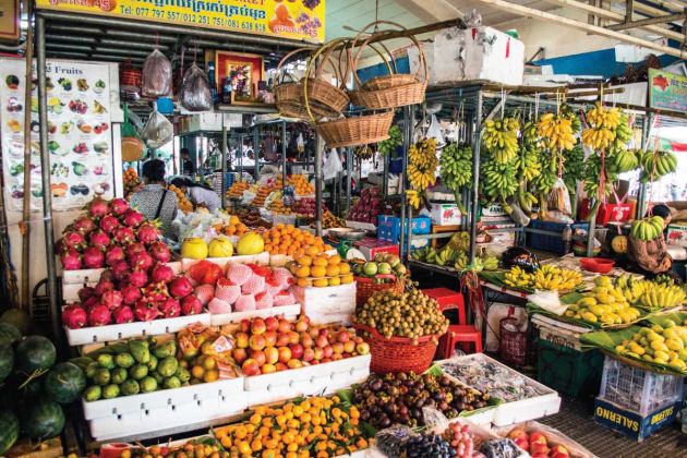 targ market owoce Kambodża