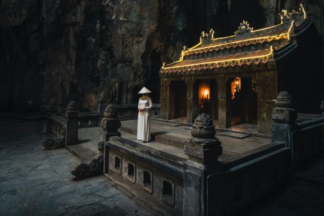Da Nang - Góry Pięciu Żywiołów - świątynia w jaskini